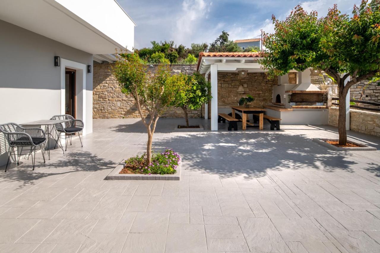 Elaida Villa, Heaven On Earth, By Thinkvilla Perama  Ngoại thất bức ảnh